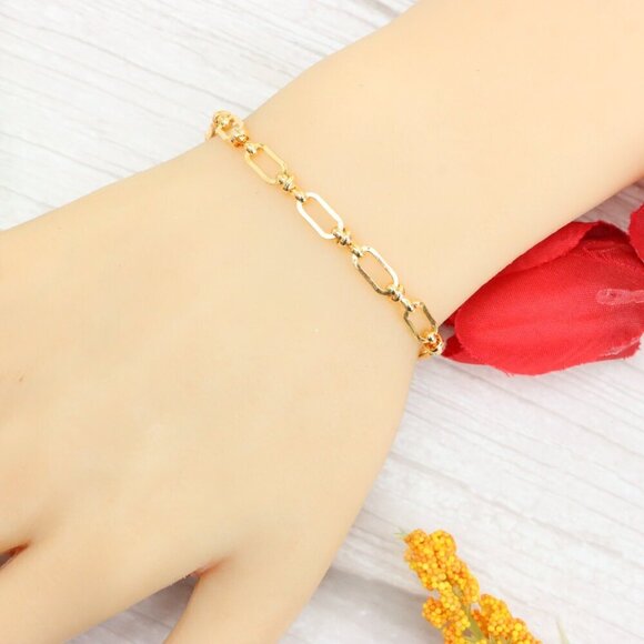 "Trendy Handmade Bracelet – A Thoughtful Gift for Girls & Women | UNVRC1554 - Picture 5 of 10